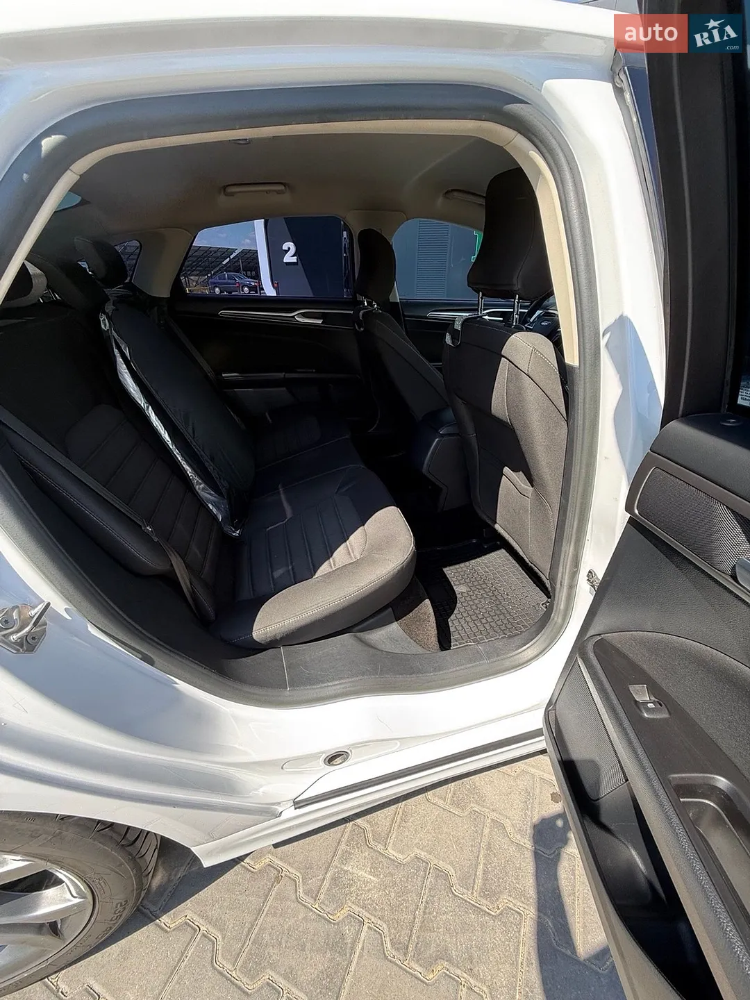 2017 Ford Fusion - мініатюра 8