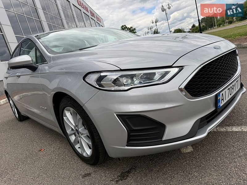 Ford Fusion 2019
