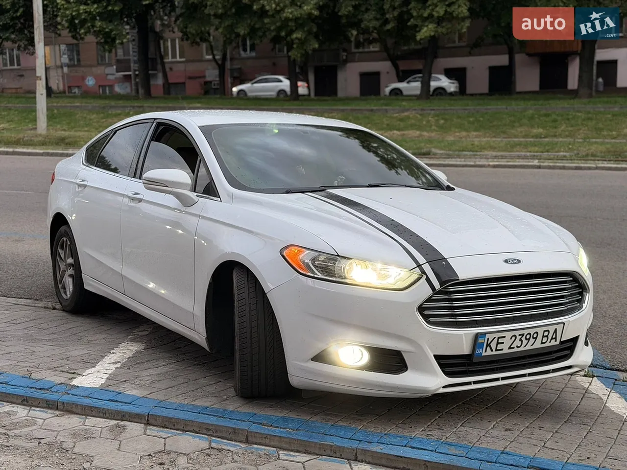 2014 Ford Fusion - мініатюра 20