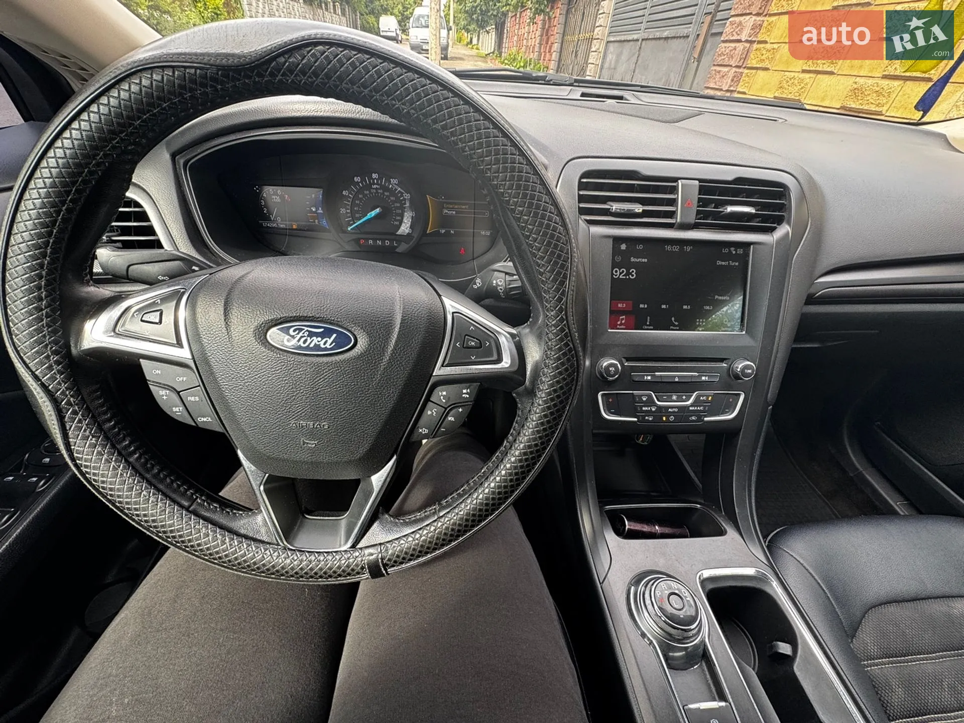 2017 Ford Fusion - мініатюра 9
