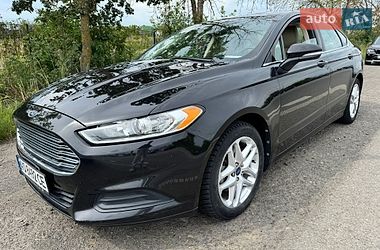 Седан Ford Fusion 2013 в Ужгороде