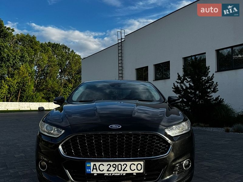 Седан Ford Fusion 2013 в Луцке