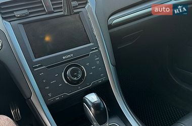 Седан Ford Fusion 2013 в Луцке
