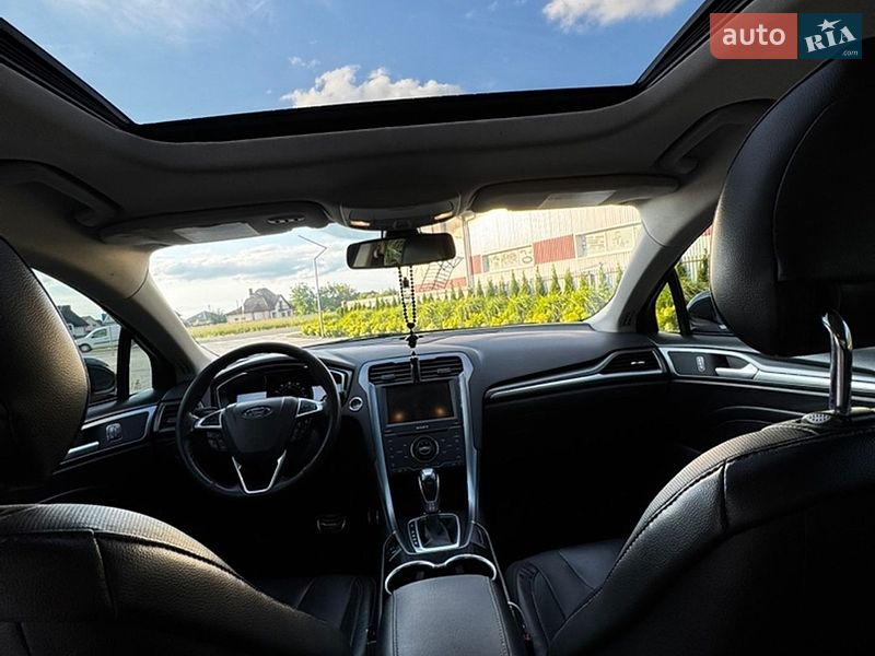 Седан Ford Fusion 2013 в Луцке