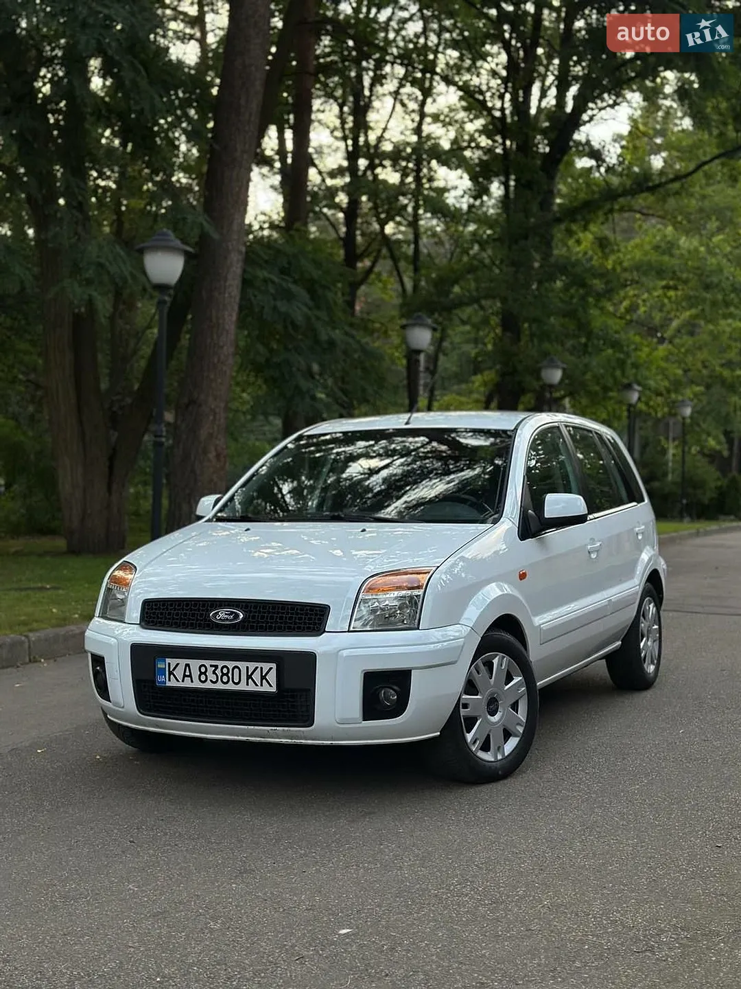 2010 Ford Fusion - фото 1
