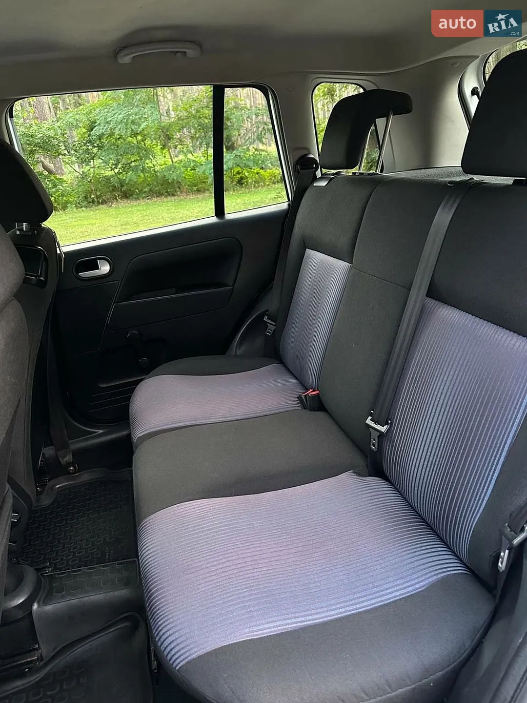 2010 Ford Fusion - мініатюра 11