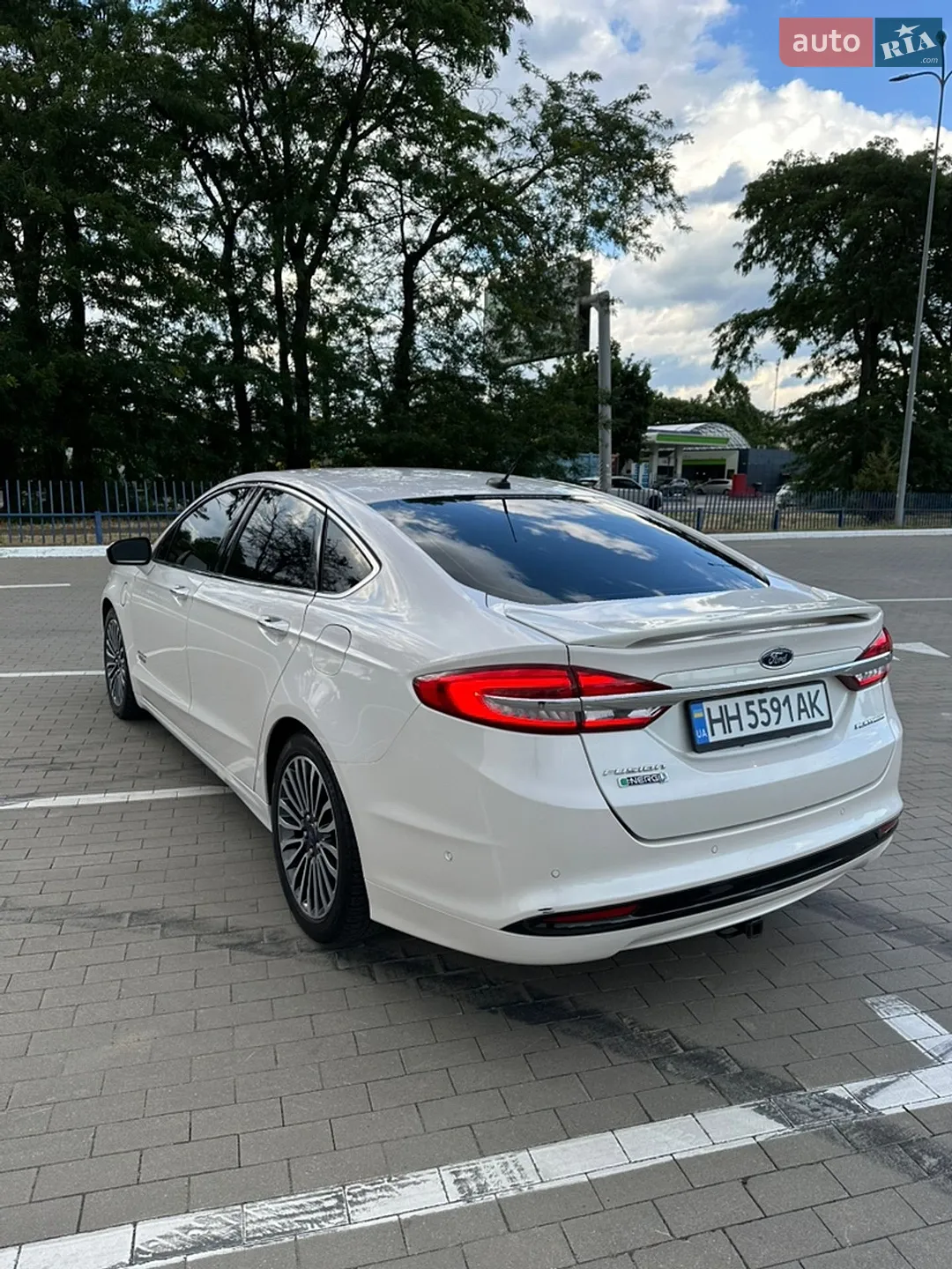 2016 Ford Fusion - мініатюра 5