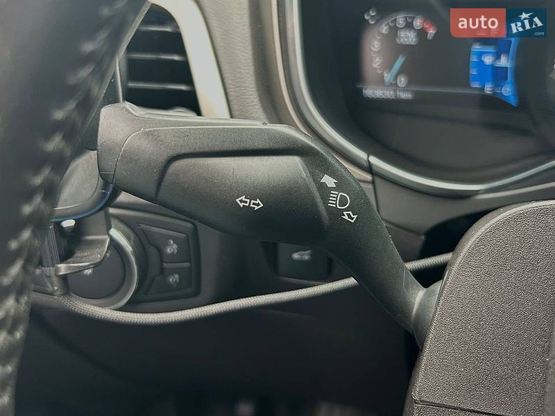 Седан Ford Fusion 2015 в Києві фото 17 Седан Ford Fusion 2015 в Києві