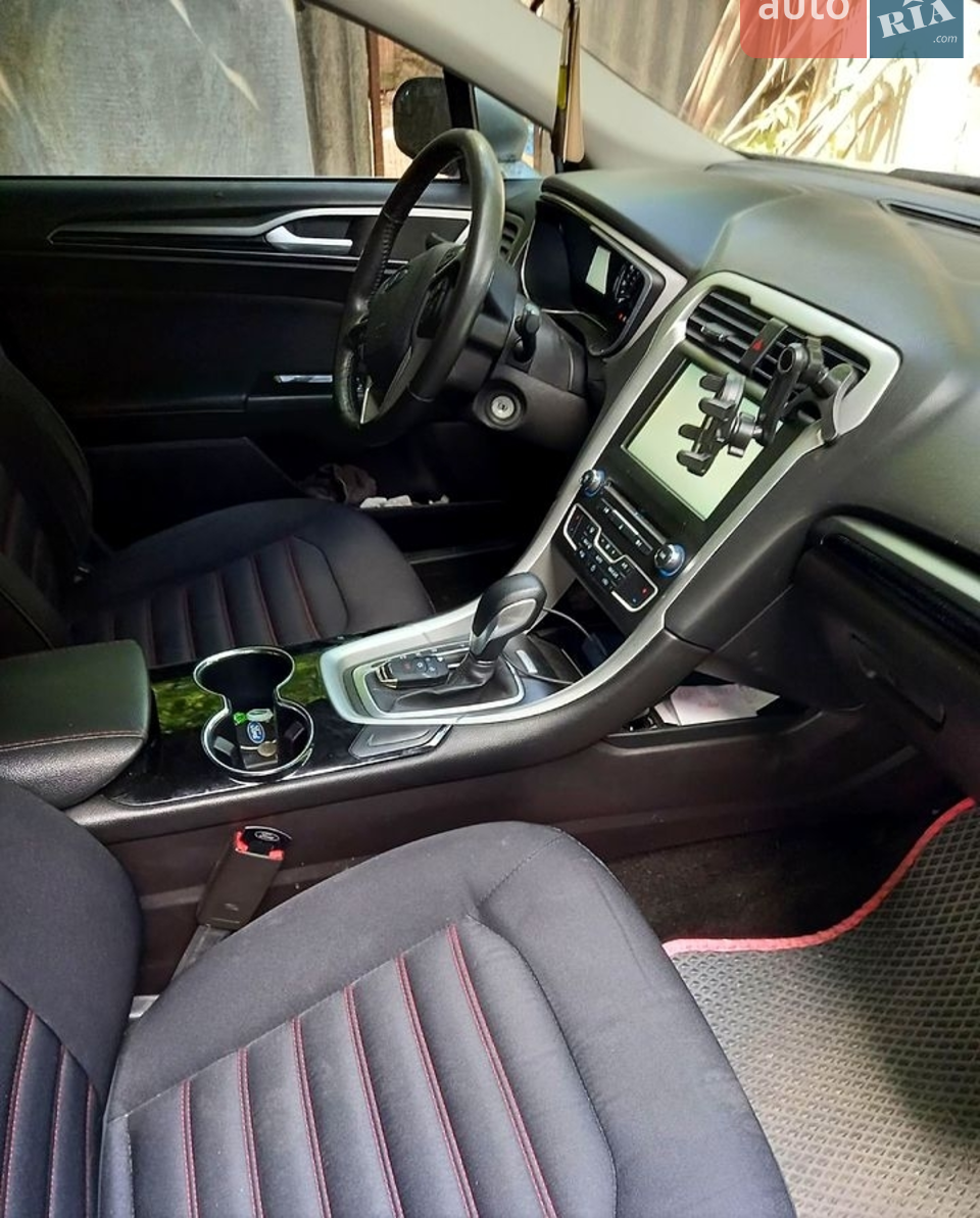 2016 Ford Fusion - мініатюра 24