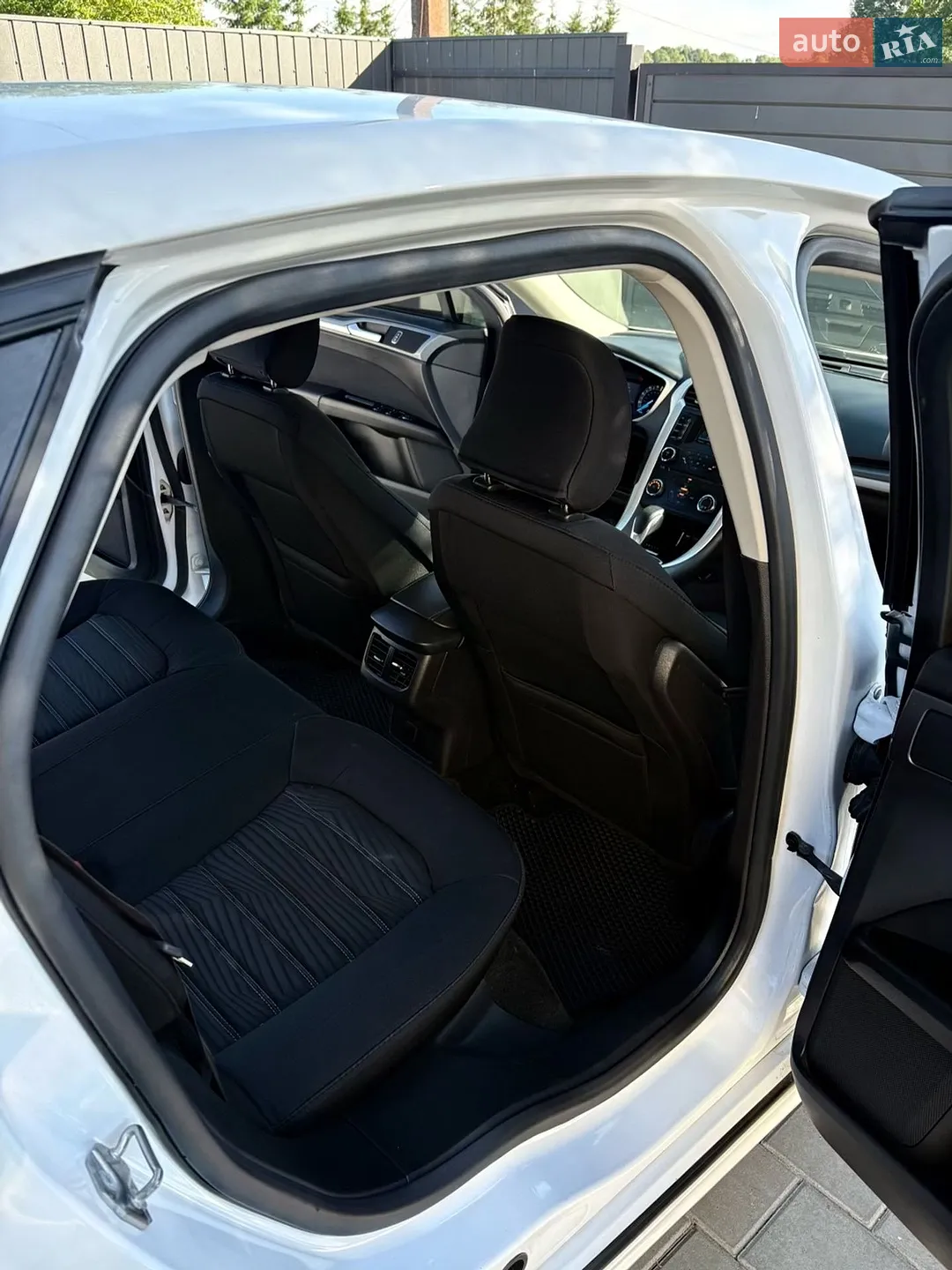 2015 Ford Fusion - мініатюра 16