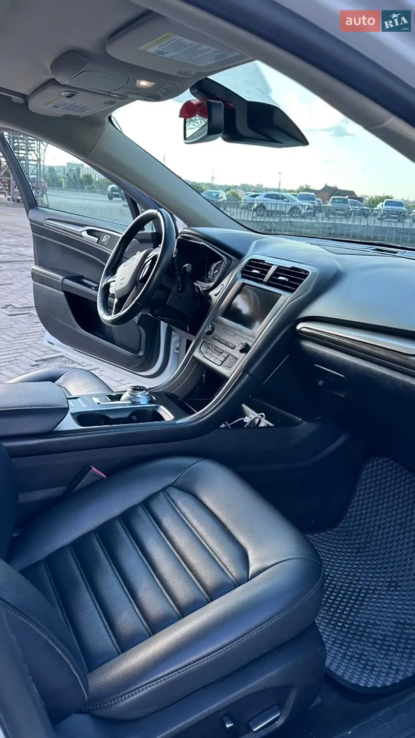 2019 Ford Fusion - мініатюра 12