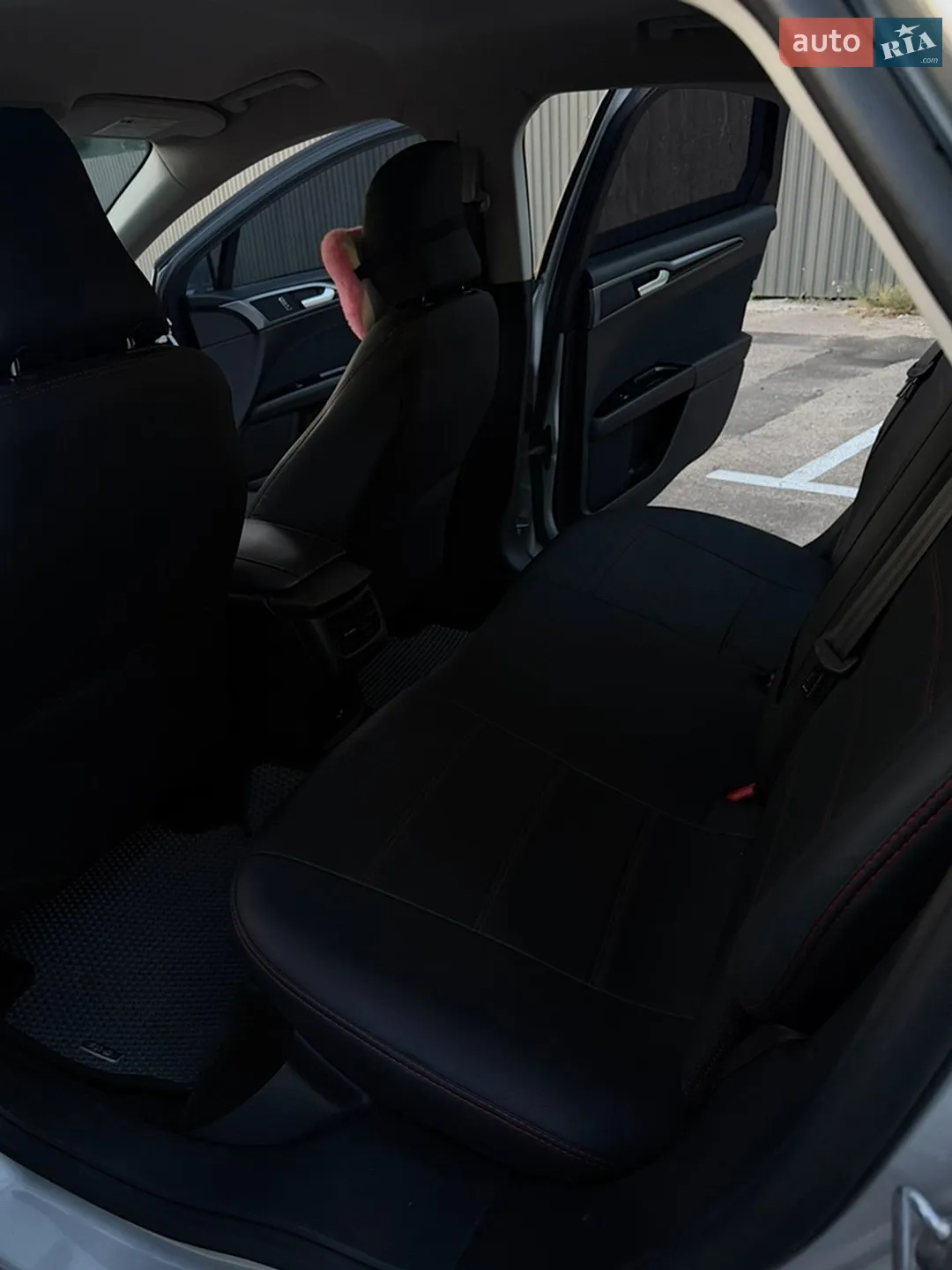 2016 Ford Fusion - мініатюра 30