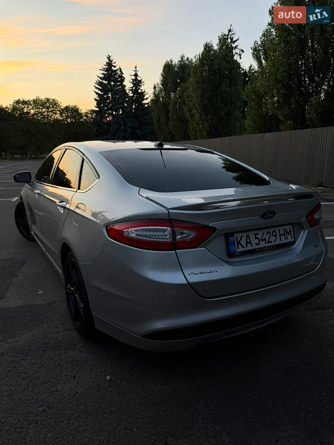 2016 Ford Fusion - мініатюра 21