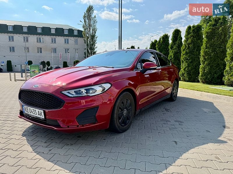 Седан Ford Fusion 2020 в Киеве фото 4 Седан Ford Fusion 2020 в Киеве