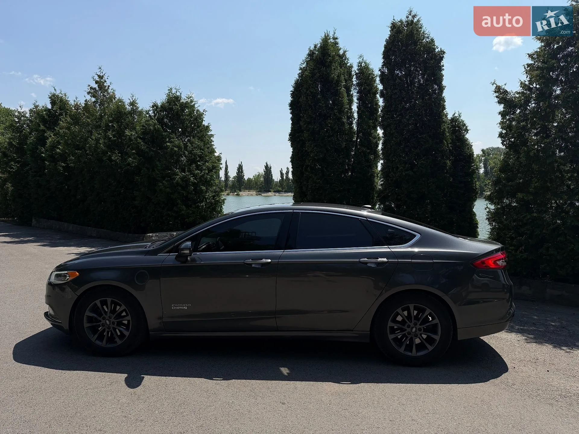 2016 Ford Fusion - мініатюра 8