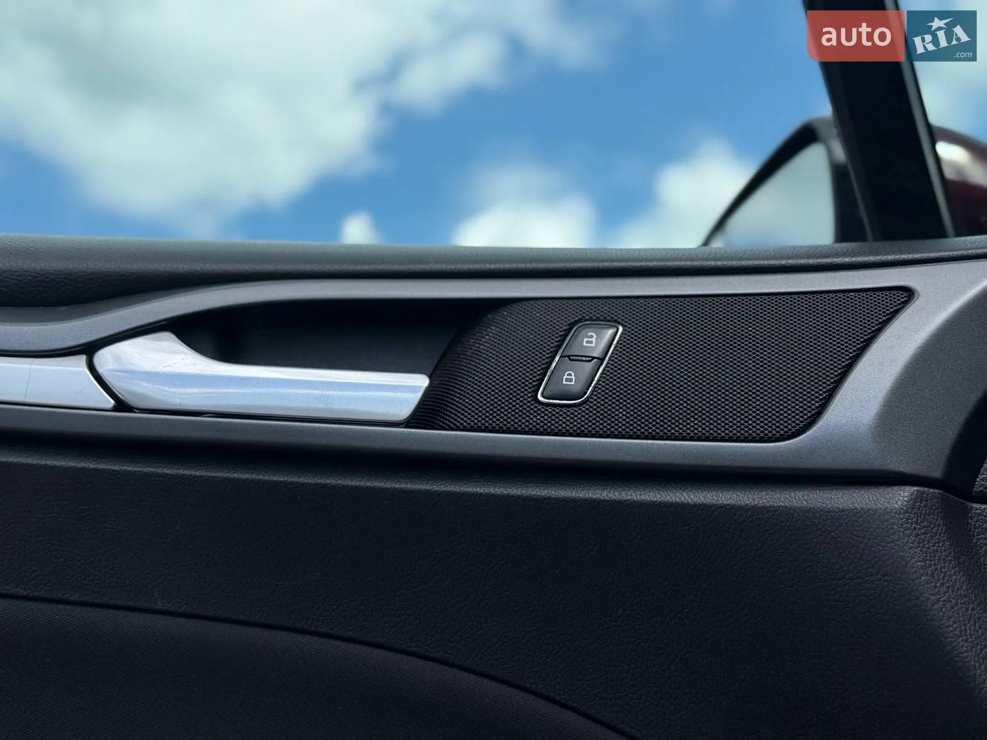 2013 Ford Fusion - мініатюра 17