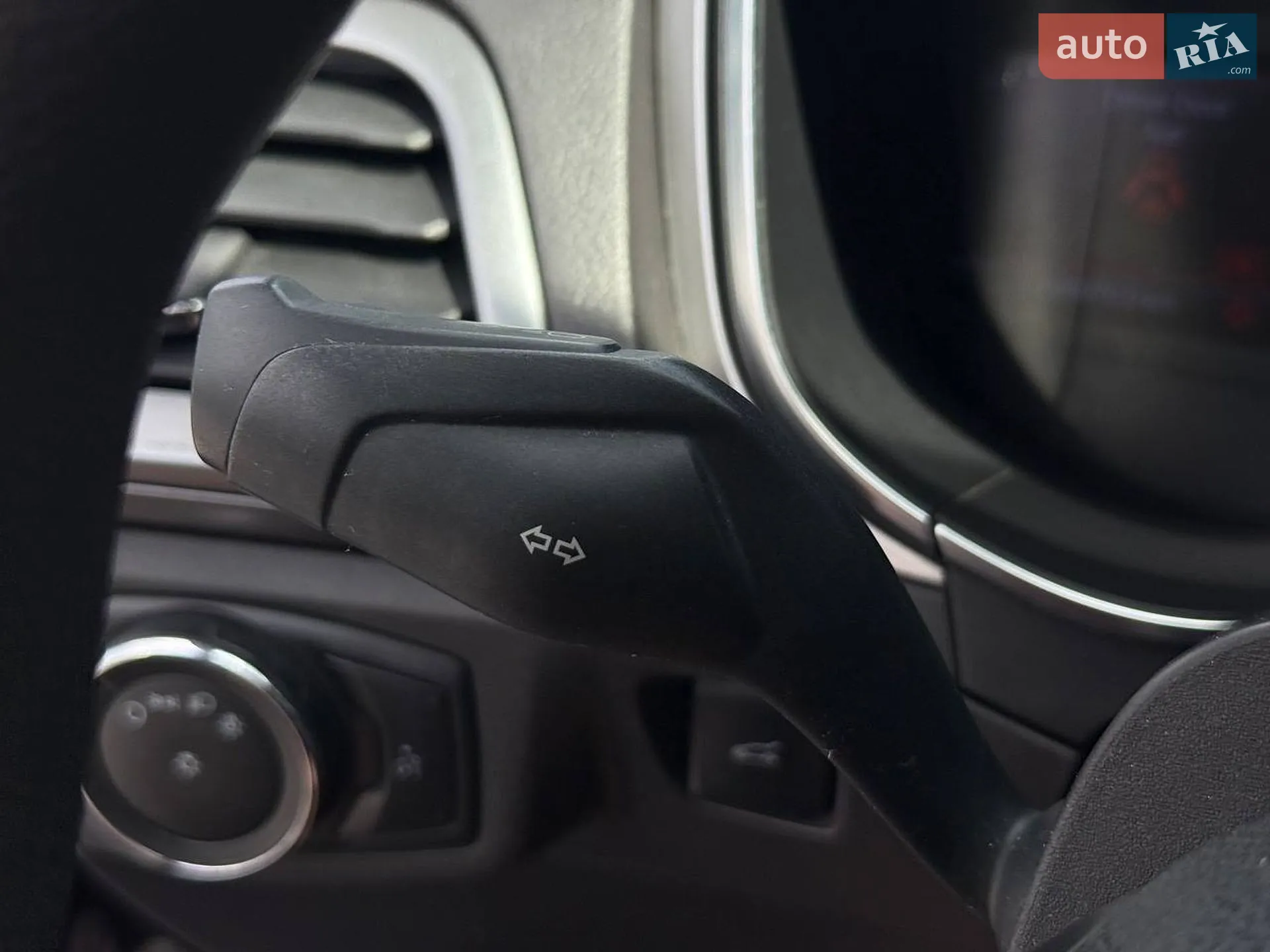 2013 Ford Fusion - мініатюра 26