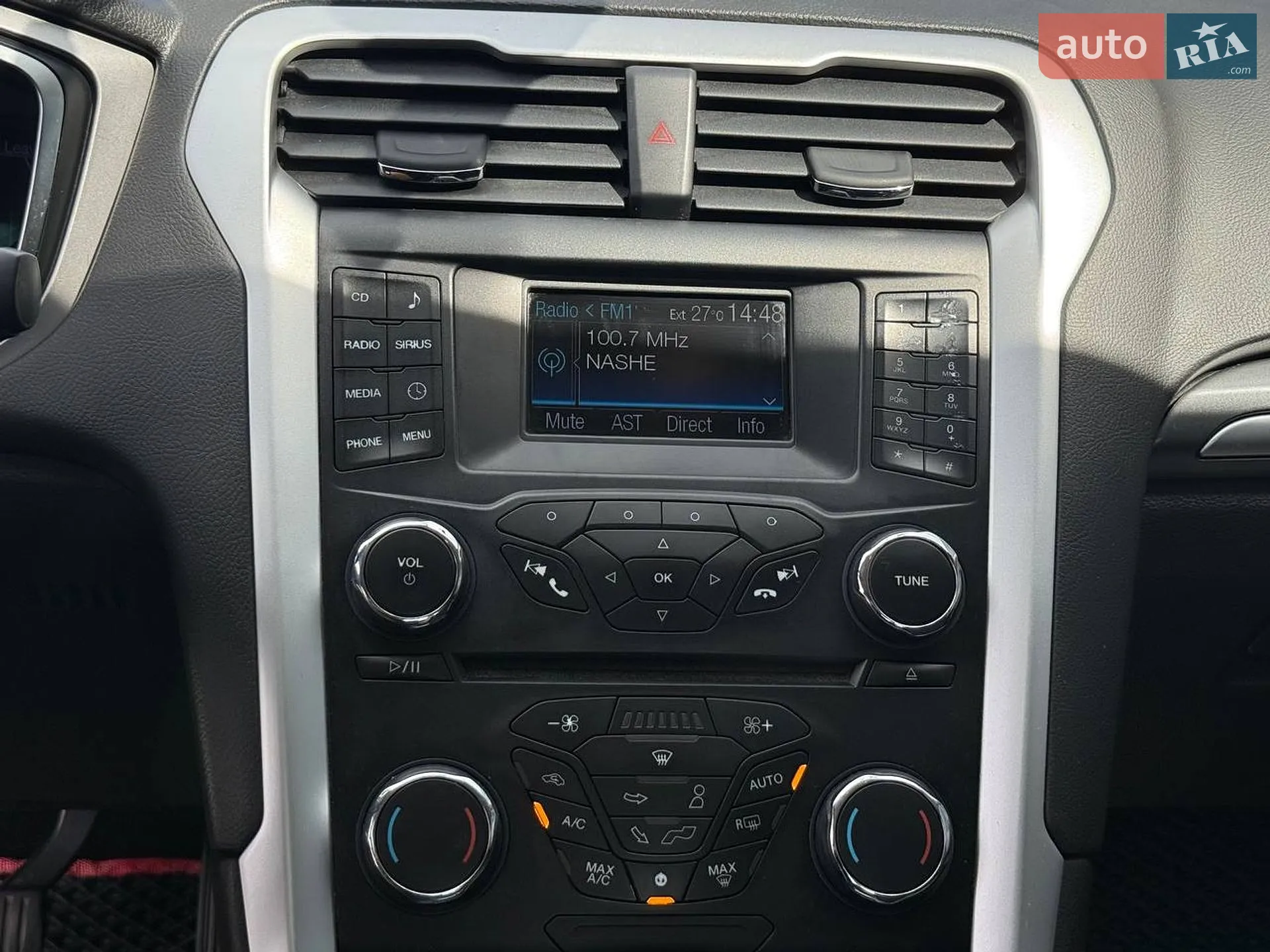 2013 Ford Fusion - мініатюра 28