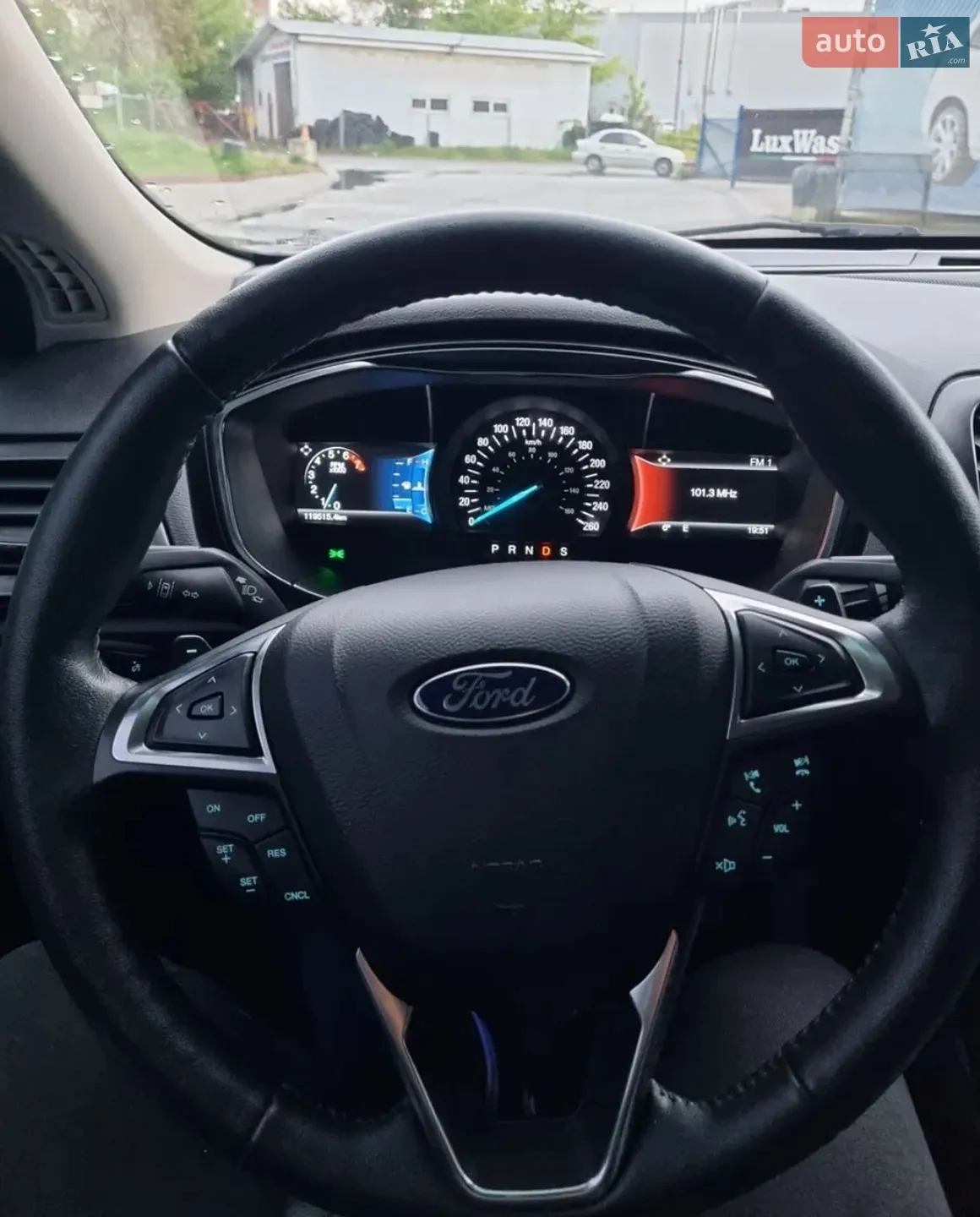 2017 Ford Fusion - мініатюра 21