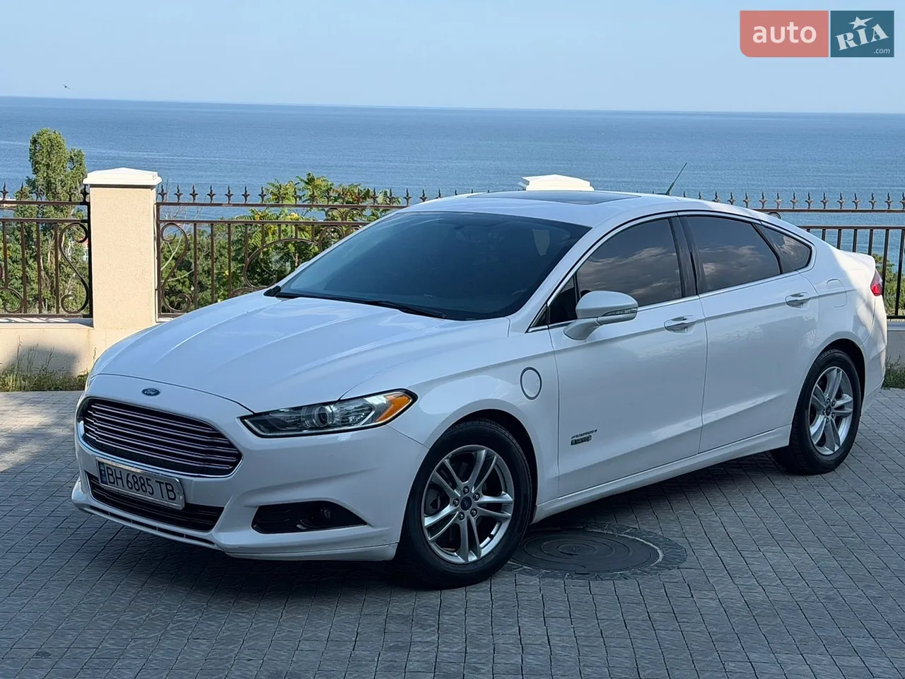 2016 Ford Fusion - мініатюра 17