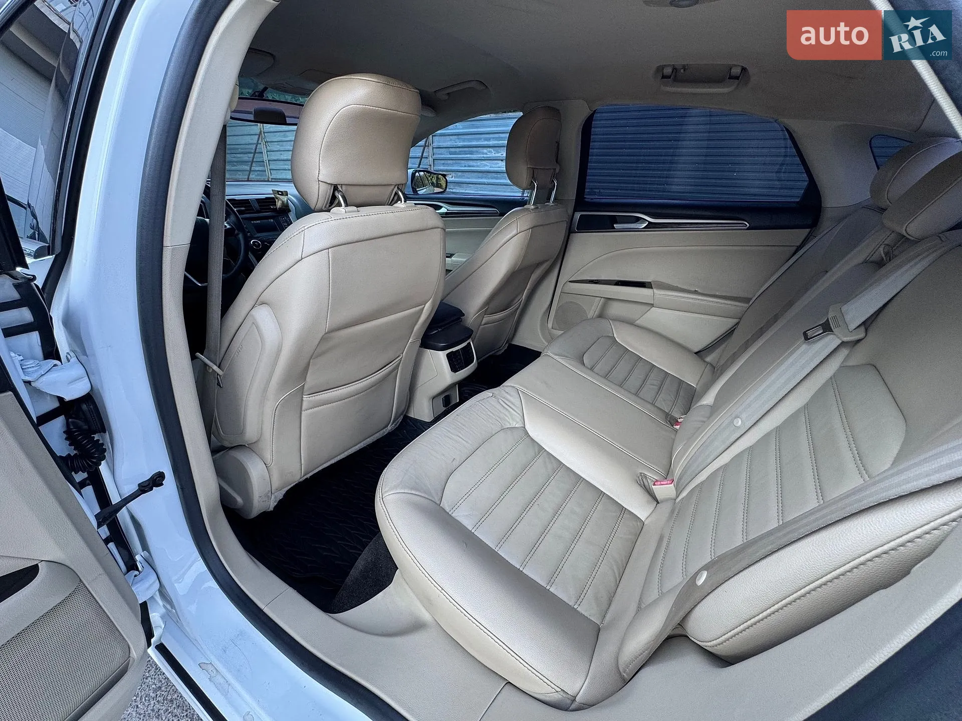 2013 Ford Fusion - мініатюра 33