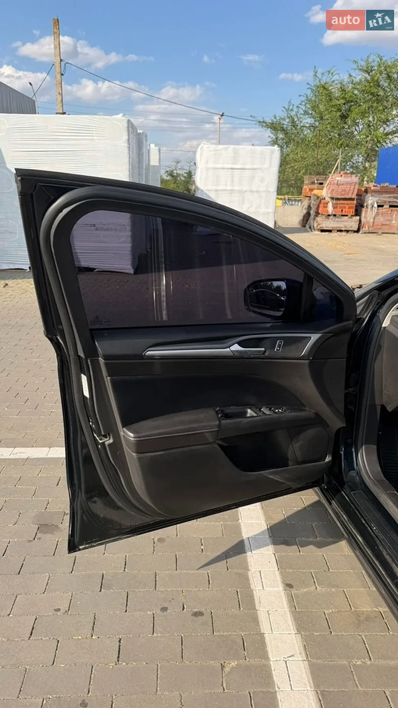 2013 Ford Fusion - мініатюра 19