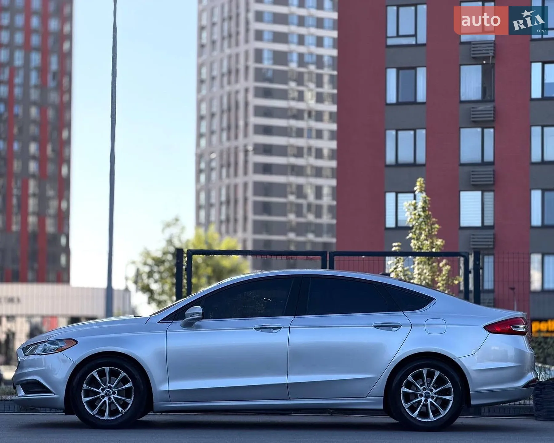 2016 Ford Fusion - мініатюра 8