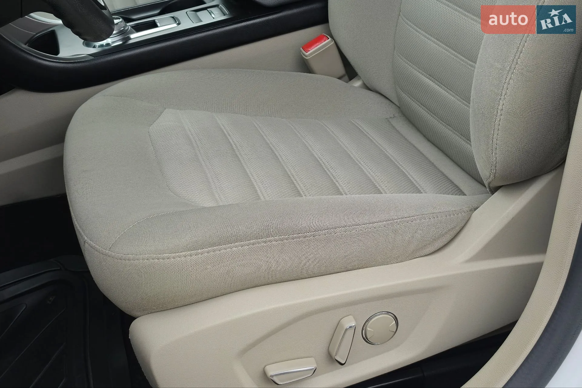2016 Ford Fusion - мініатюра 13