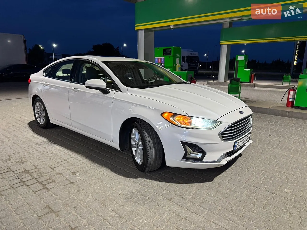 2019 Ford Fusion - мініатюра 13