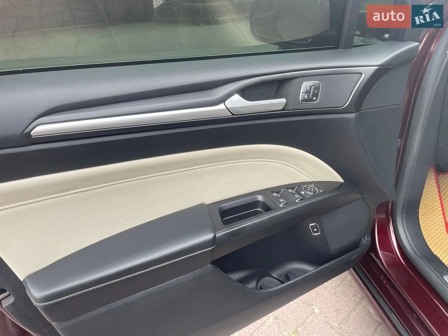 2016 Ford Fusion - мініатюра 16