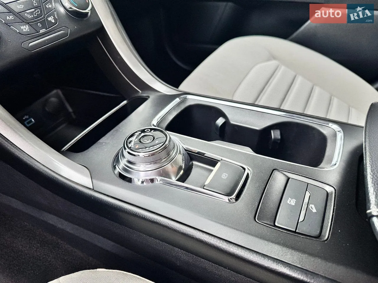 2018 Ford Fusion - мініатюра 31