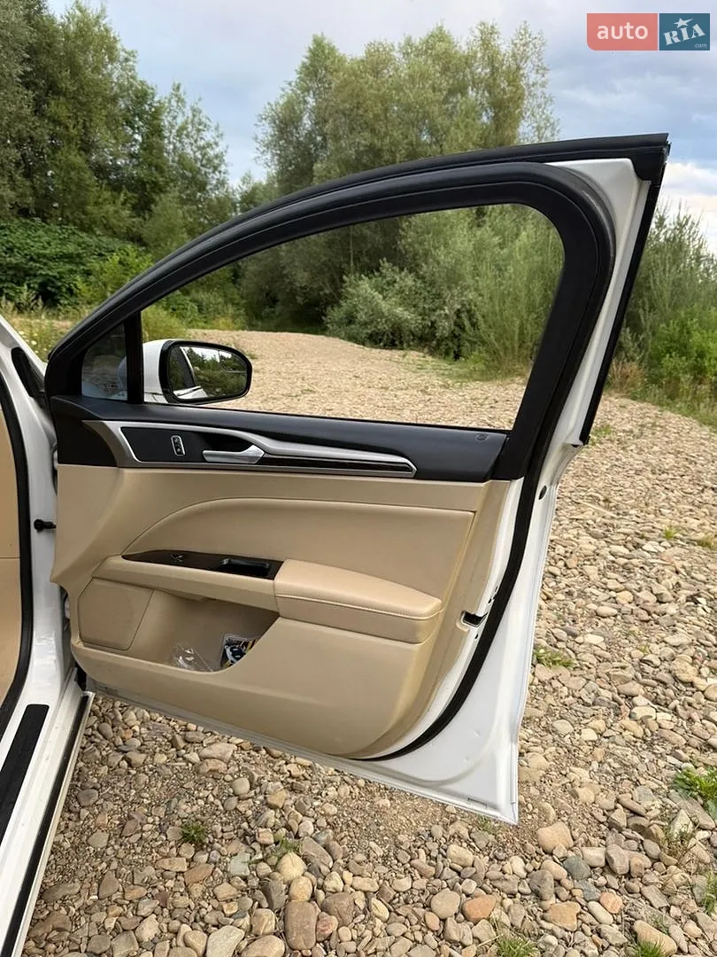 2016 Ford Fusion - мініатюра 8