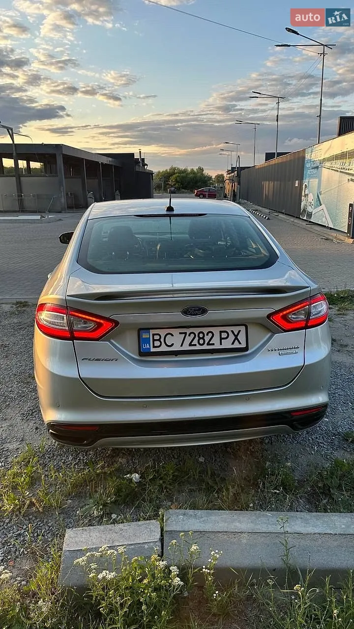 2013 Ford Fusion - мініатюра 2