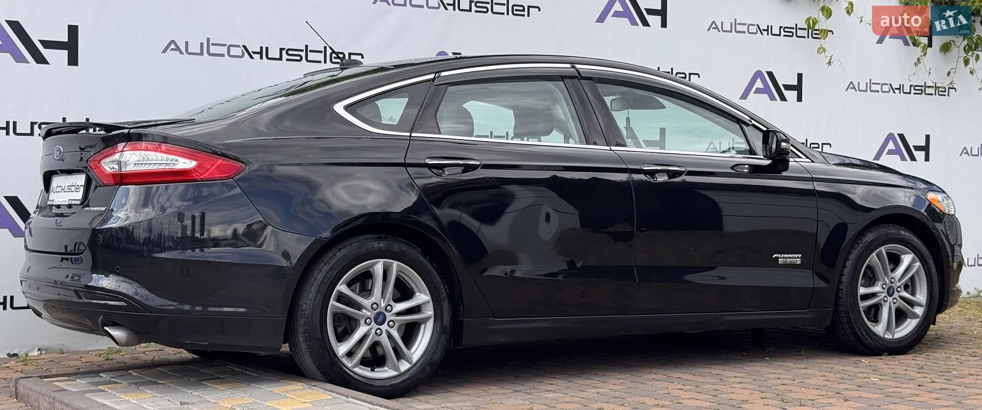 2014 Ford Fusion - мініатюра 15
