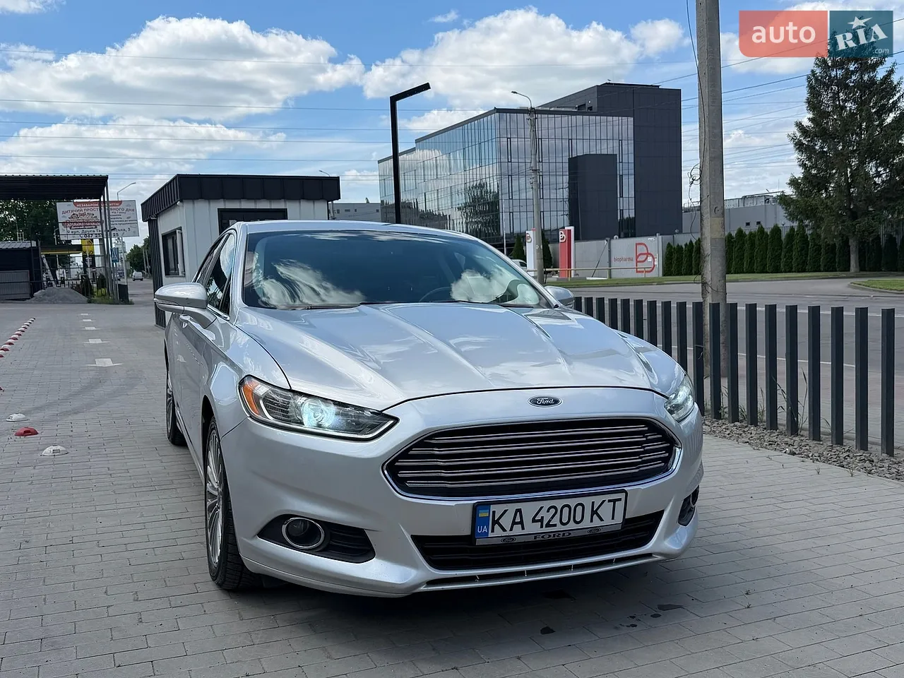 2016 Ford Fusion - мініатюра 22