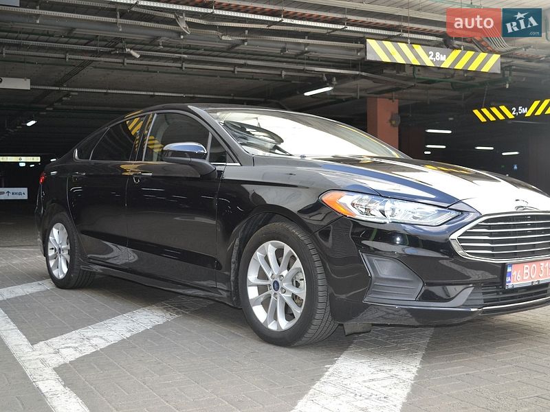 Седан Ford Fusion 2020 в Киеве