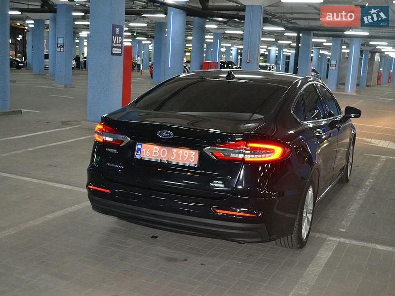 Седан Ford Fusion 2020 в Киеве