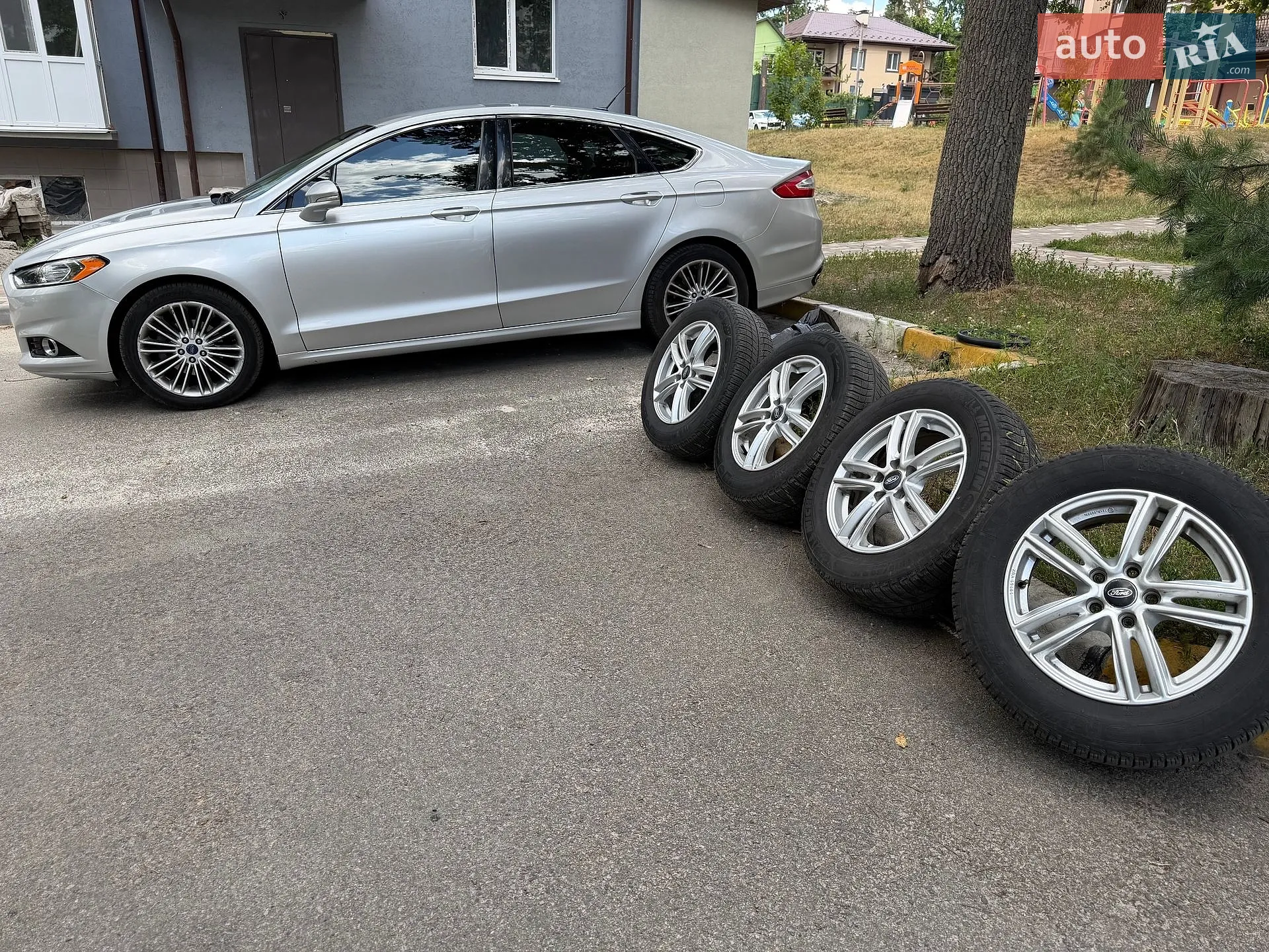 2014 Ford Fusion - мініатюра 27