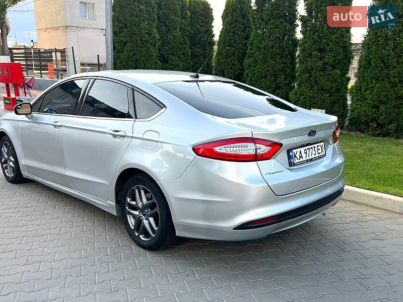 Седан Ford Fusion 2014 в Києві фото 9 Седан Ford Fusion 2014 в Києві