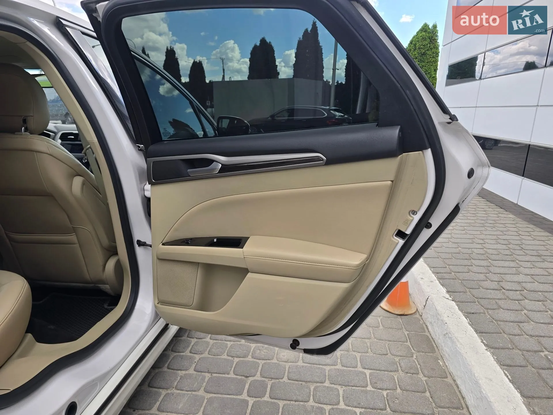 2012 Ford Fusion - мініатюра 17