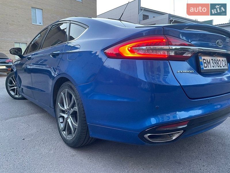 Седан Ford Fusion 2017 в Сумах