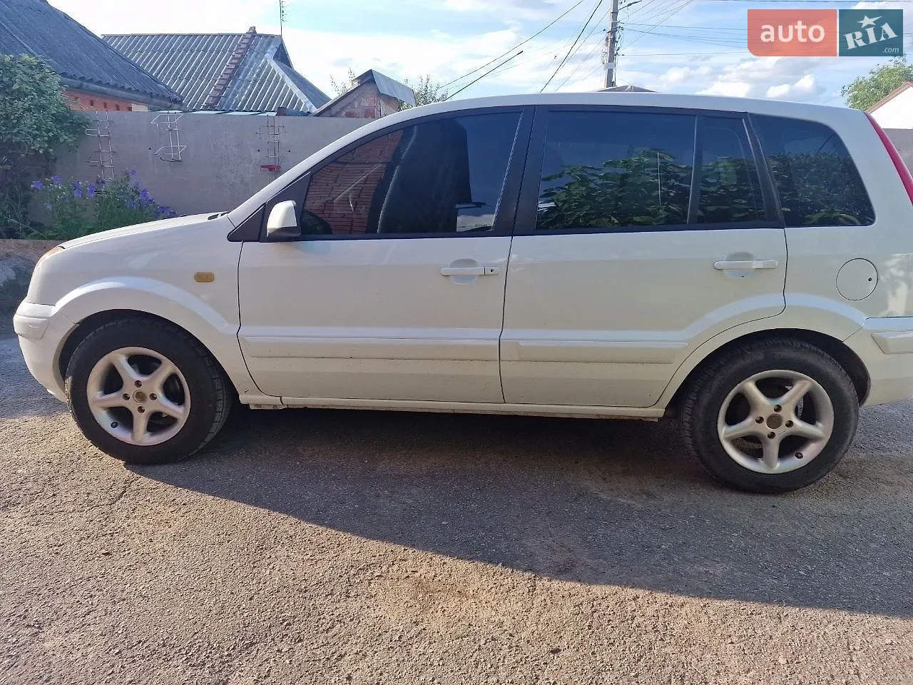 2010 Ford Fusion - мініатюра 4