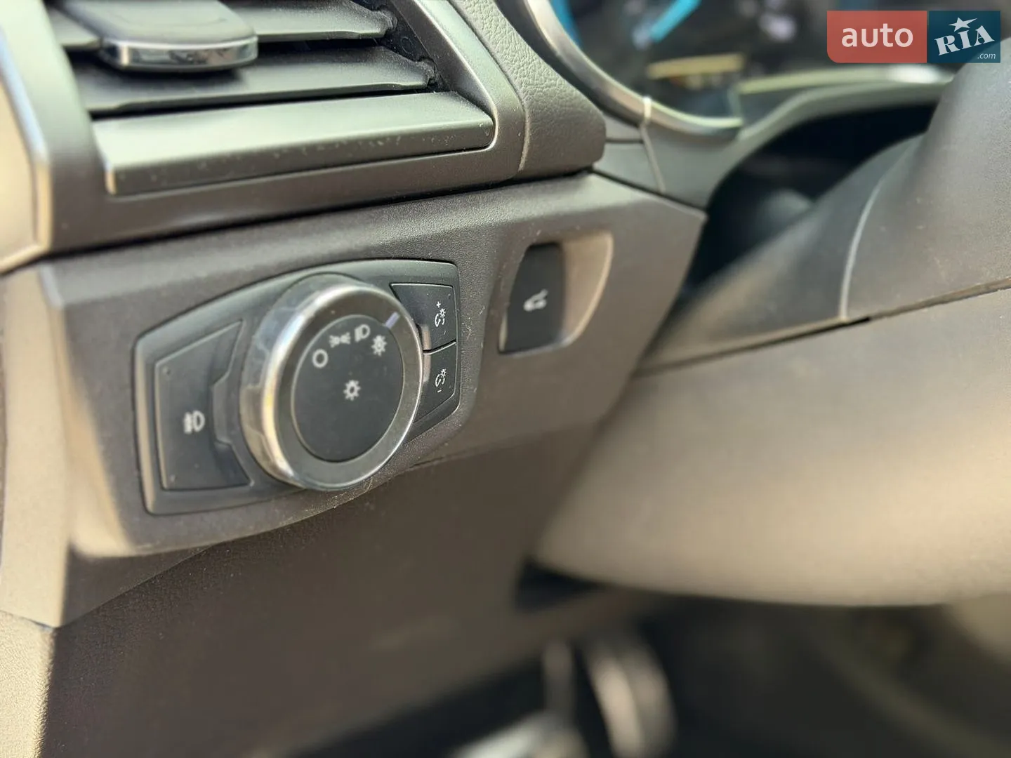 2013 Ford Fusion - мініатюра 8