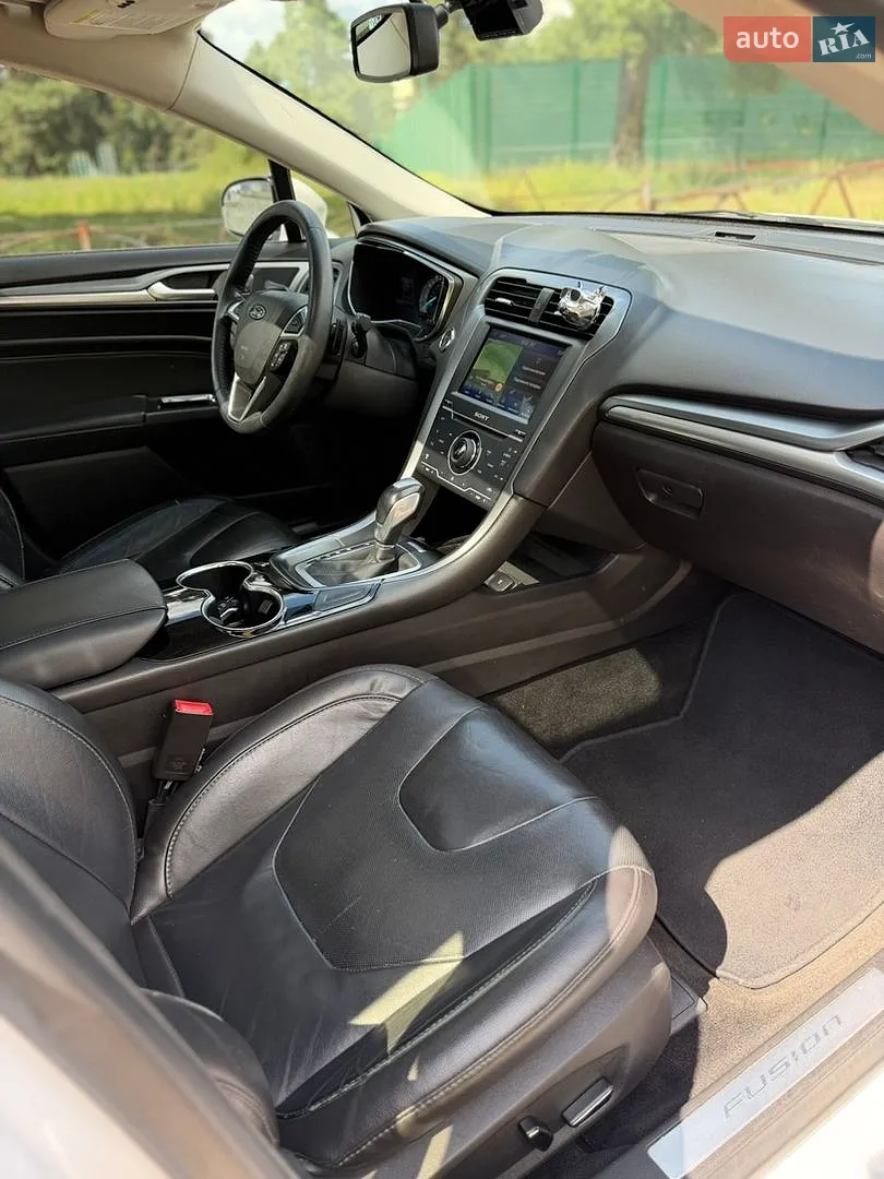 2013 Ford Fusion - мініатюра 19
