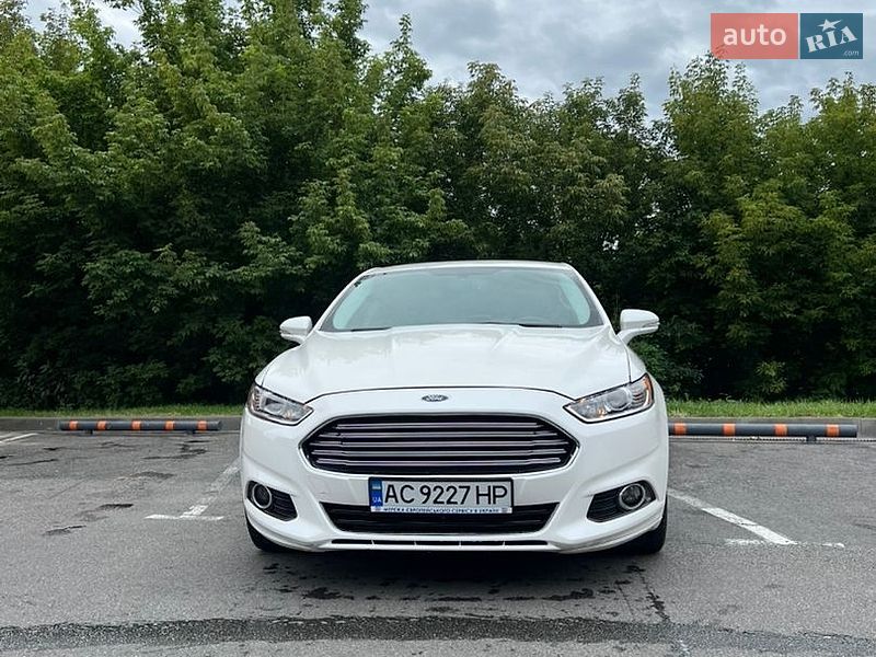 Ford Fusion 2015