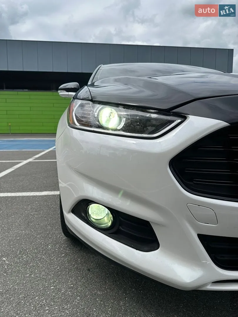 2016 Ford Fusion - мініатюра 44