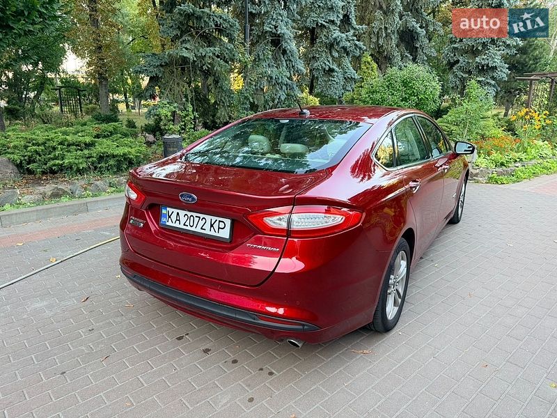 Седан Ford Fusion 2014 в Киеве