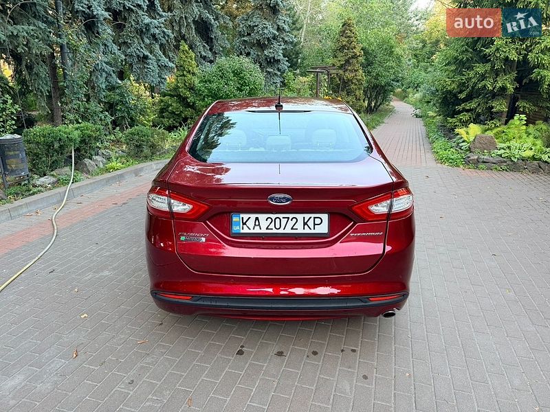 Седан Ford Fusion 2014 в Киеве