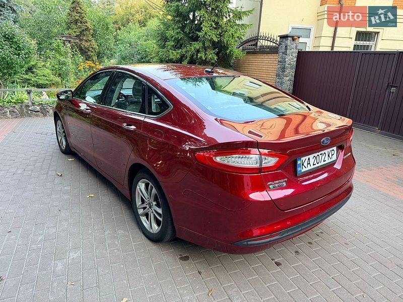 Седан Ford Fusion 2014 в Киеве