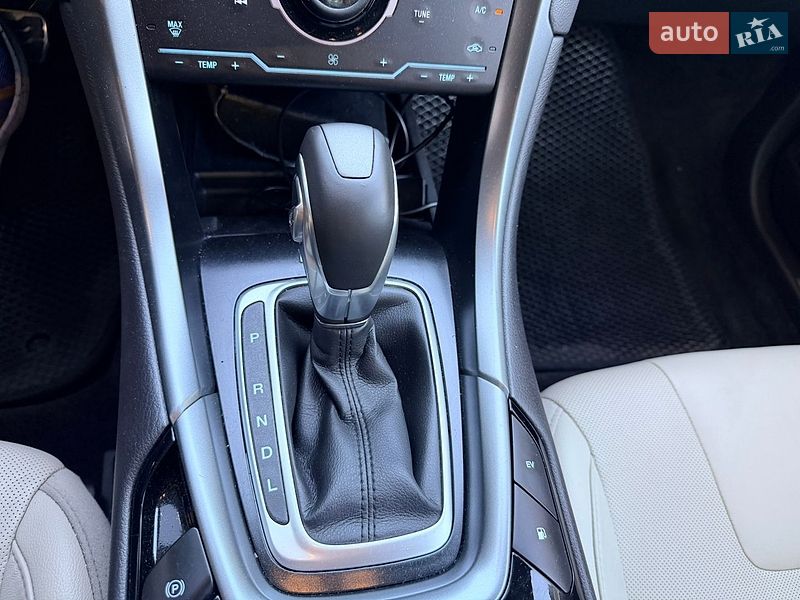 Седан Ford Fusion 2014 в Киеве